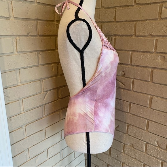 NEW Billabong Women's Today's Vibe Macrame One Piece Swimsuit Petal Sz Small NWT - Picture 2 of 6